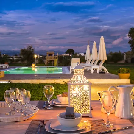 Eleni Luxury *